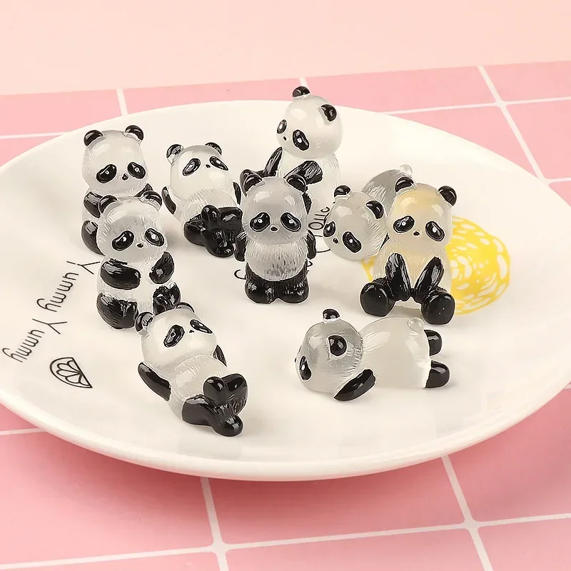 5pcs Glowing Panda Mini Figuri - Nutcracker Figurine 评论和价格