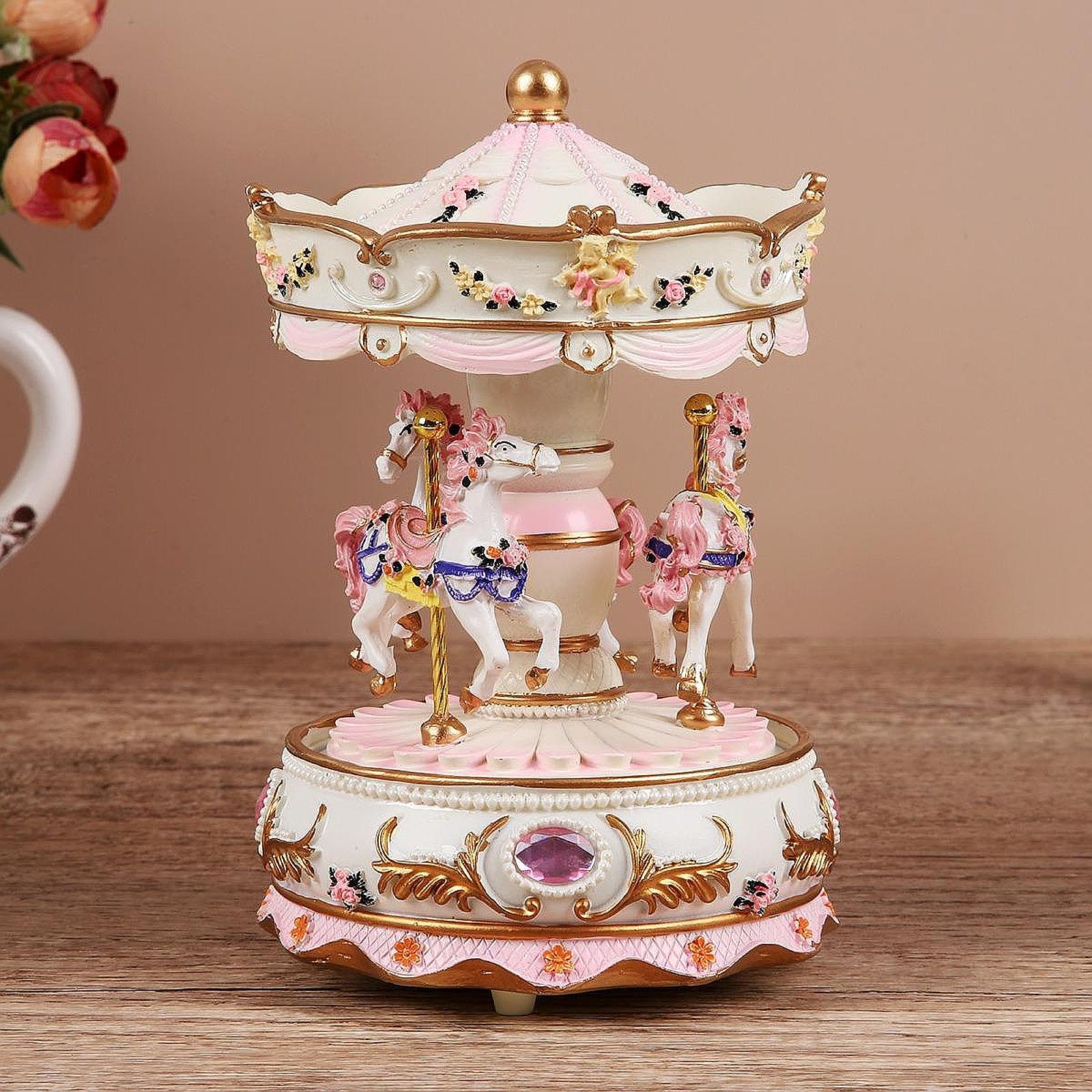 Handcrafted Resin Carousel Mus - Snow Globe Musical 评论和价格