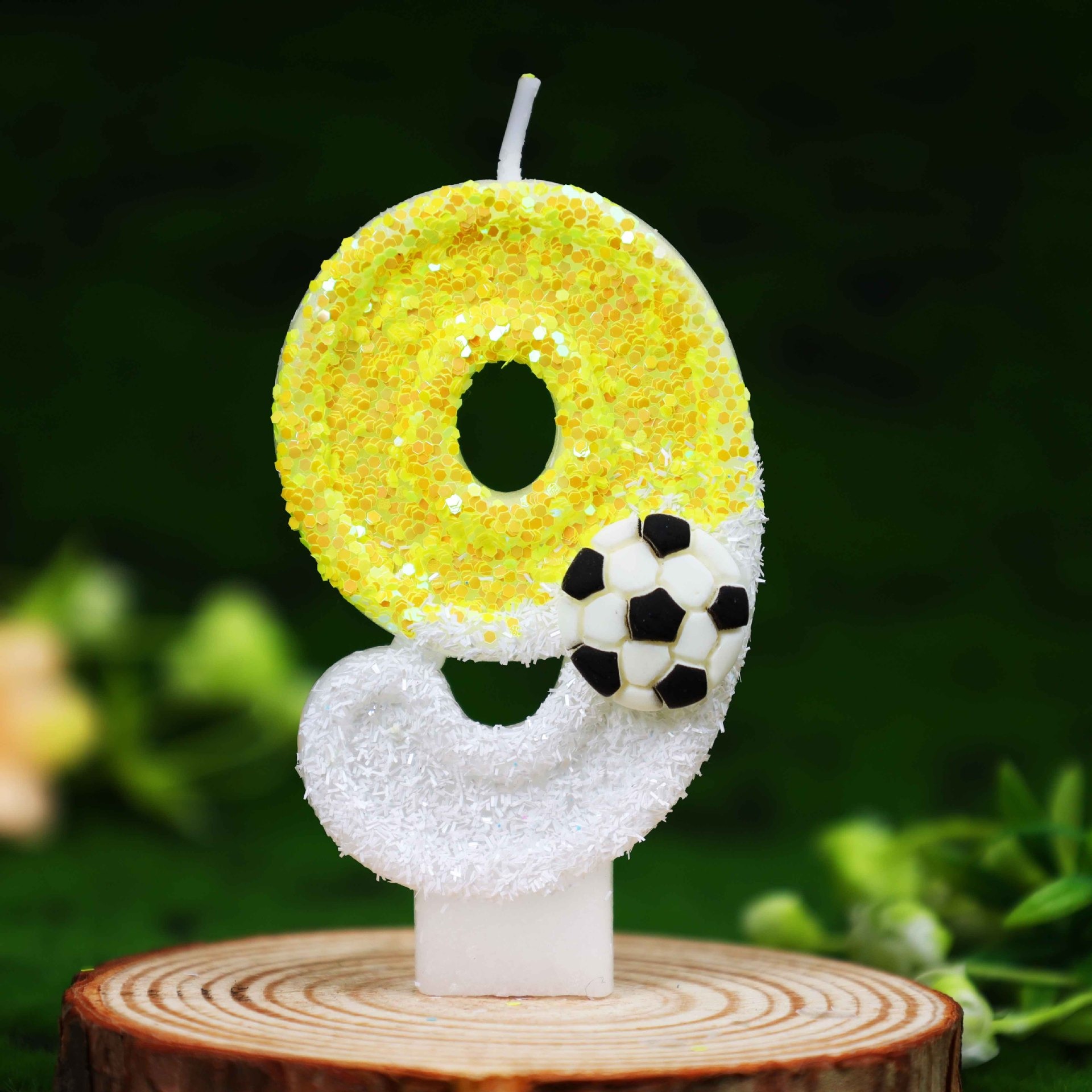 Yellow White Sequins Sports Fo - Holiday Candle Set 评论和价格