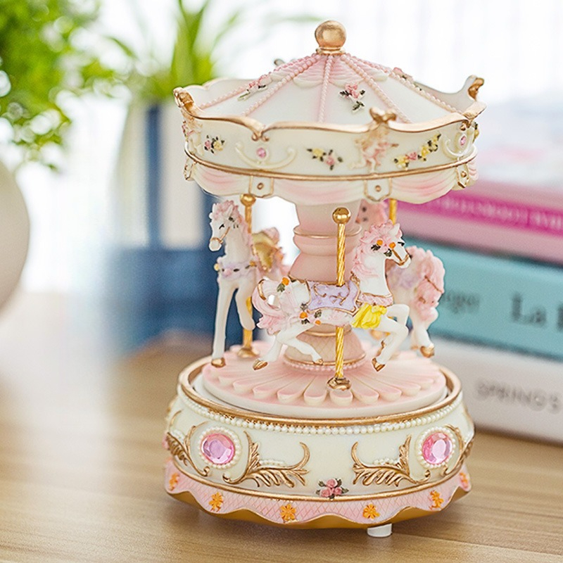 Handmade Resin Carousel Music  - Snow Globe Musical 评论和价格